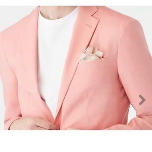 peach suit, baby blue lining ( 46R, 31 inch inseam ) more pics coming